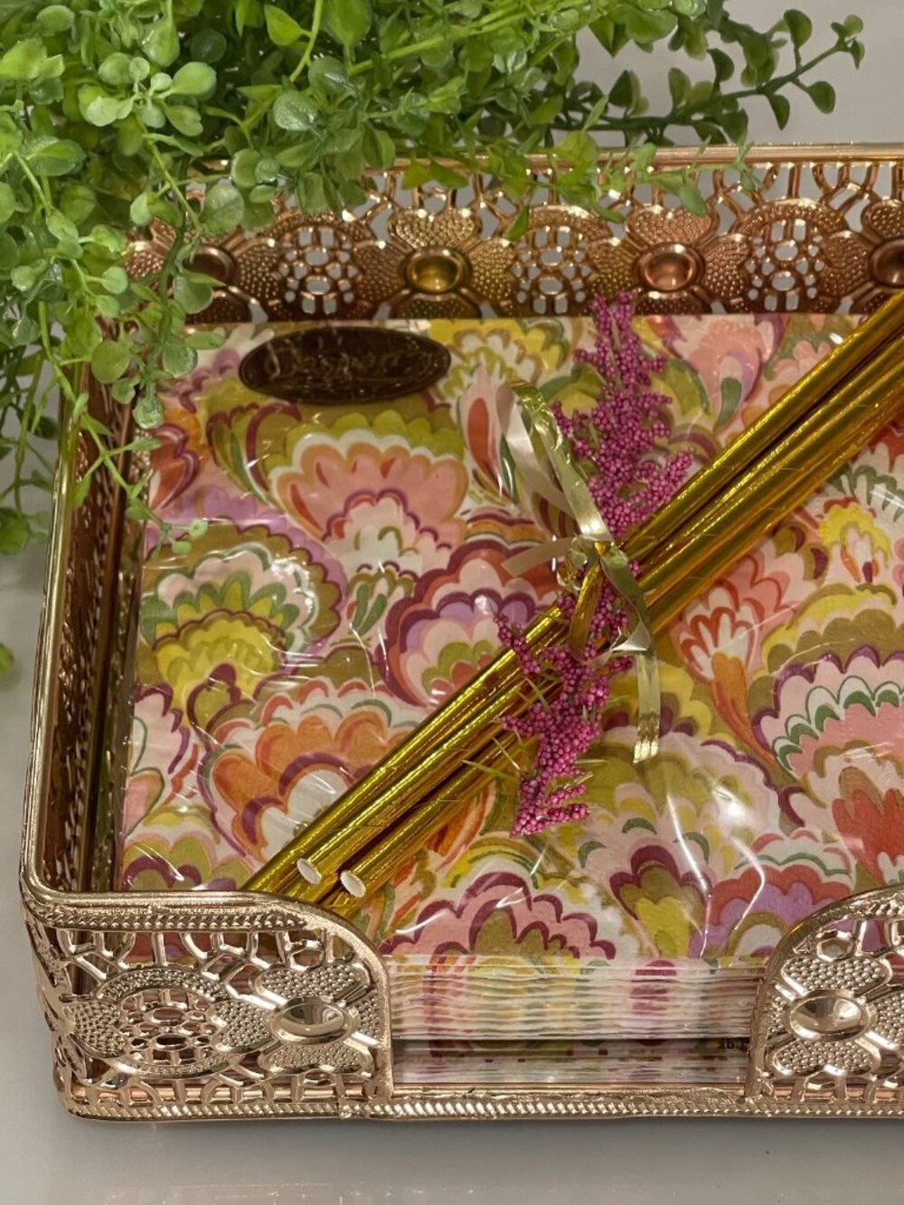 Caspari Abstract Marbled Napkins + Ornate Mirrored Napkin Holder Set